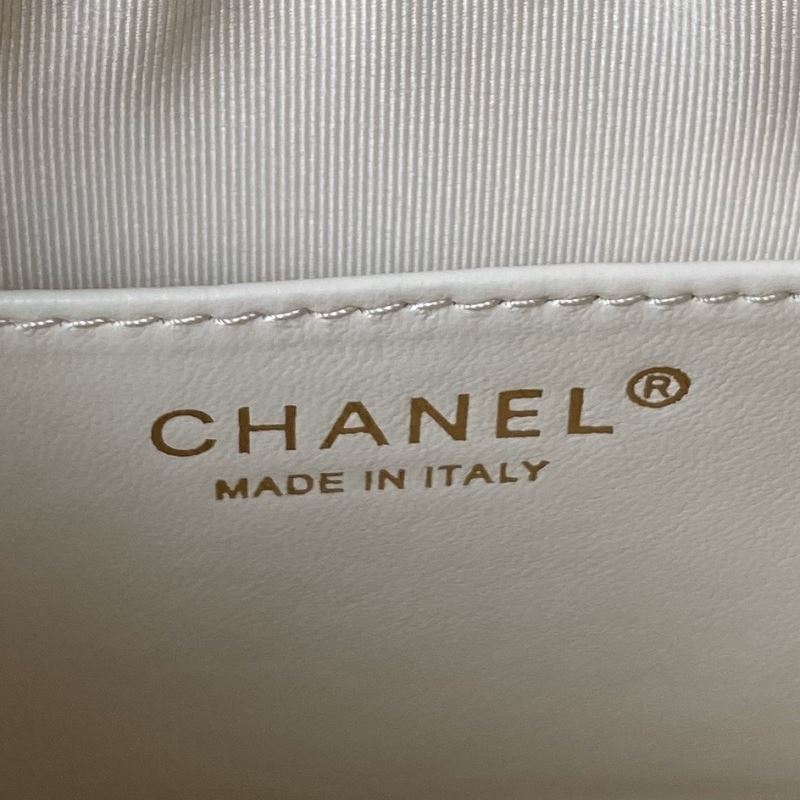 Ch**el hobo bags